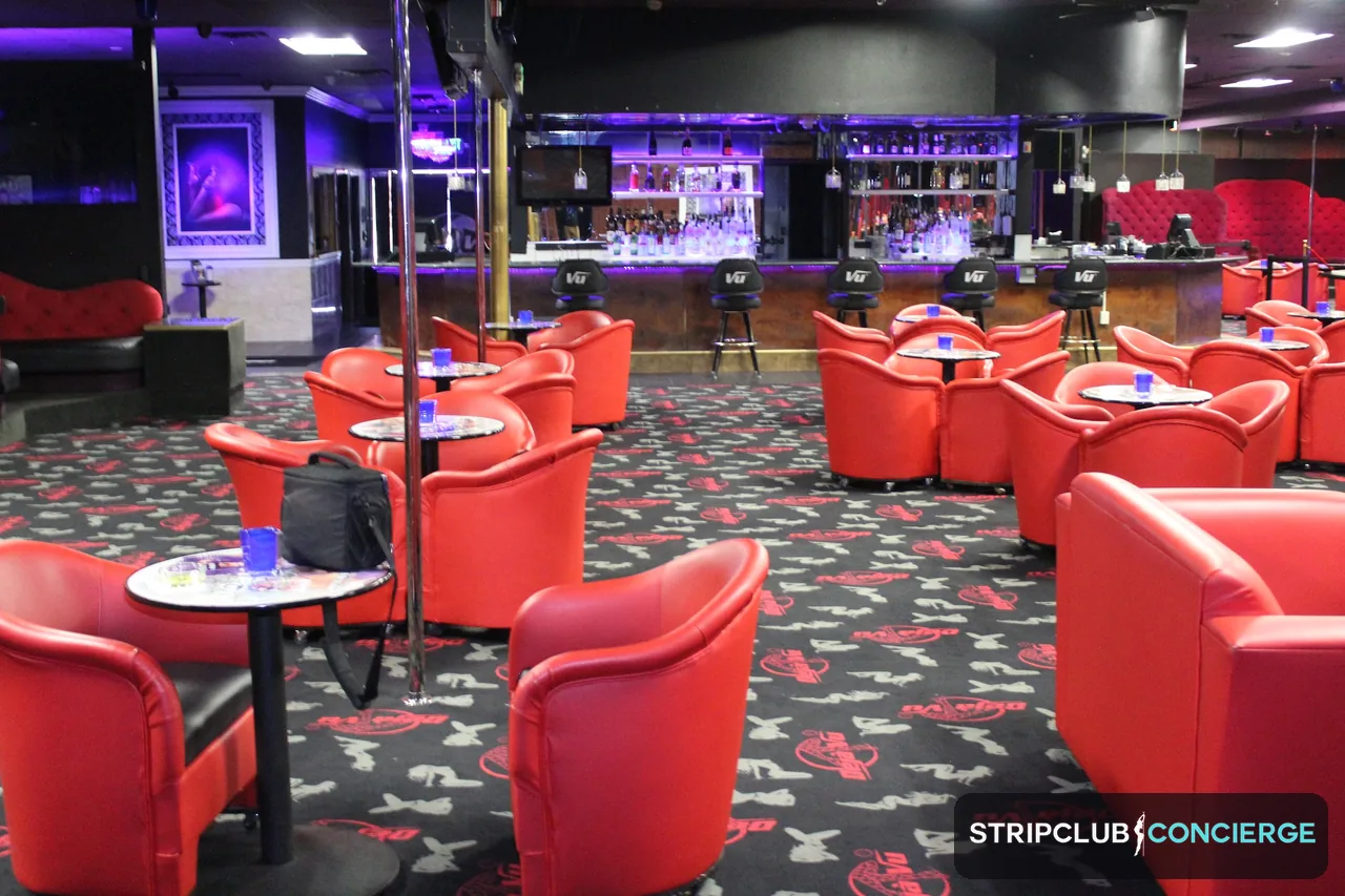 Deja Vu Showgirls is actually a topless club with a full bar, despite the common full-nude assumption.