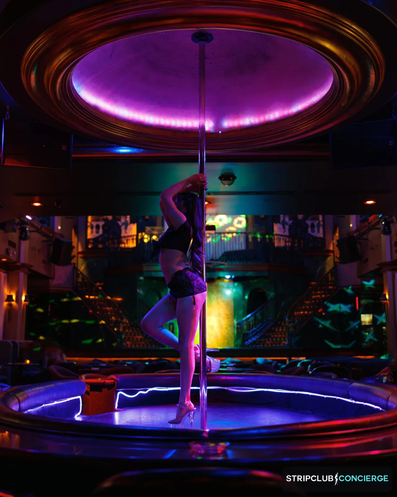 At a topless club like Treasures, the VIP room is where it goes fully nude, with a drink in your hand.